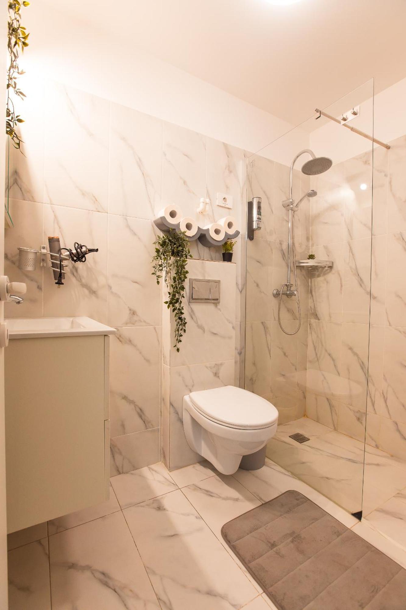 Royalty Apt With City Views On Calea Victoriei Bukarest Exterior foto